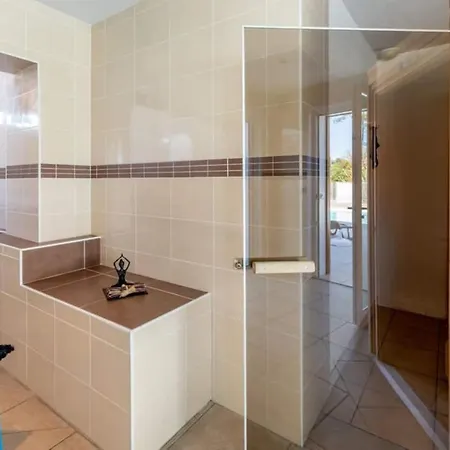 Superbe Villa Dans Residence Avec 2 Piscines Chauffees Вилла *